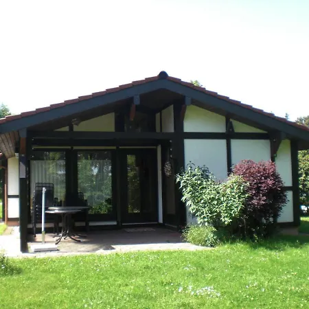 Detached, Tidy On Katzenbuckel Mountain Tatil Evi *